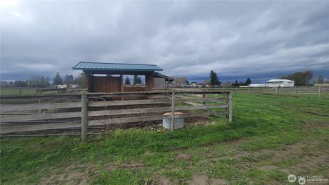 Photo of 17506 State Route 526, Mount Vernon, WA 98273 (MLS # 2435095)
