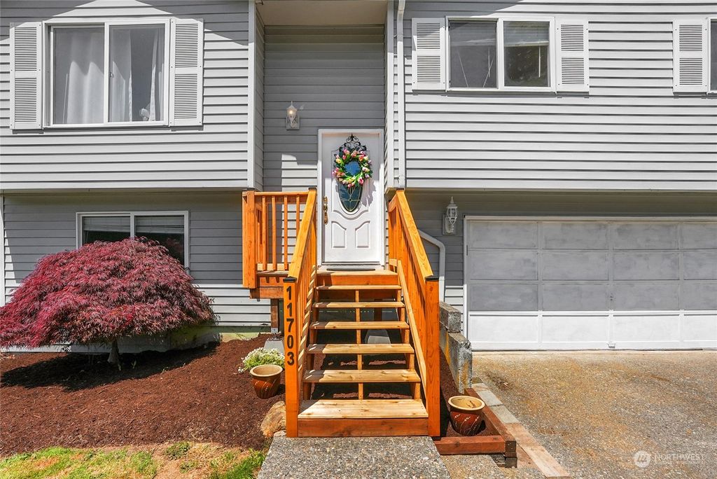 Photo of 11703 28th Street NE, Lake Stevens, WA 98258 (MLS # 2132811)