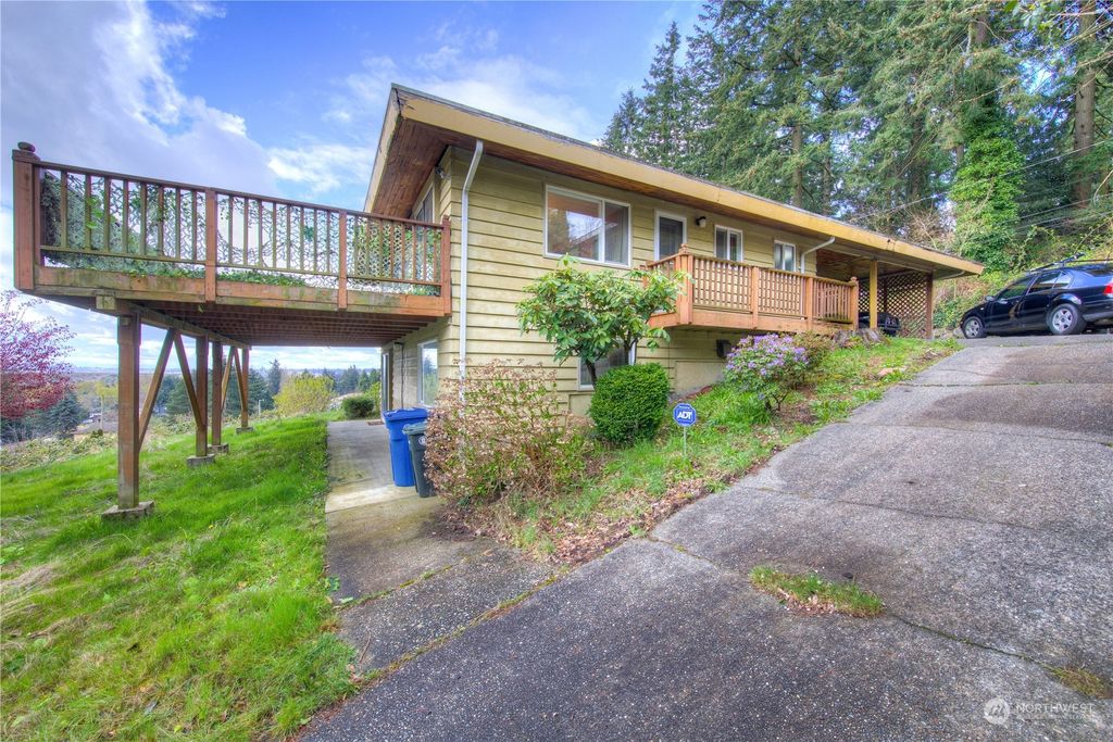 Photo of 551 S 146th Street, Burien, WA 98168 (MLS # 2058266)