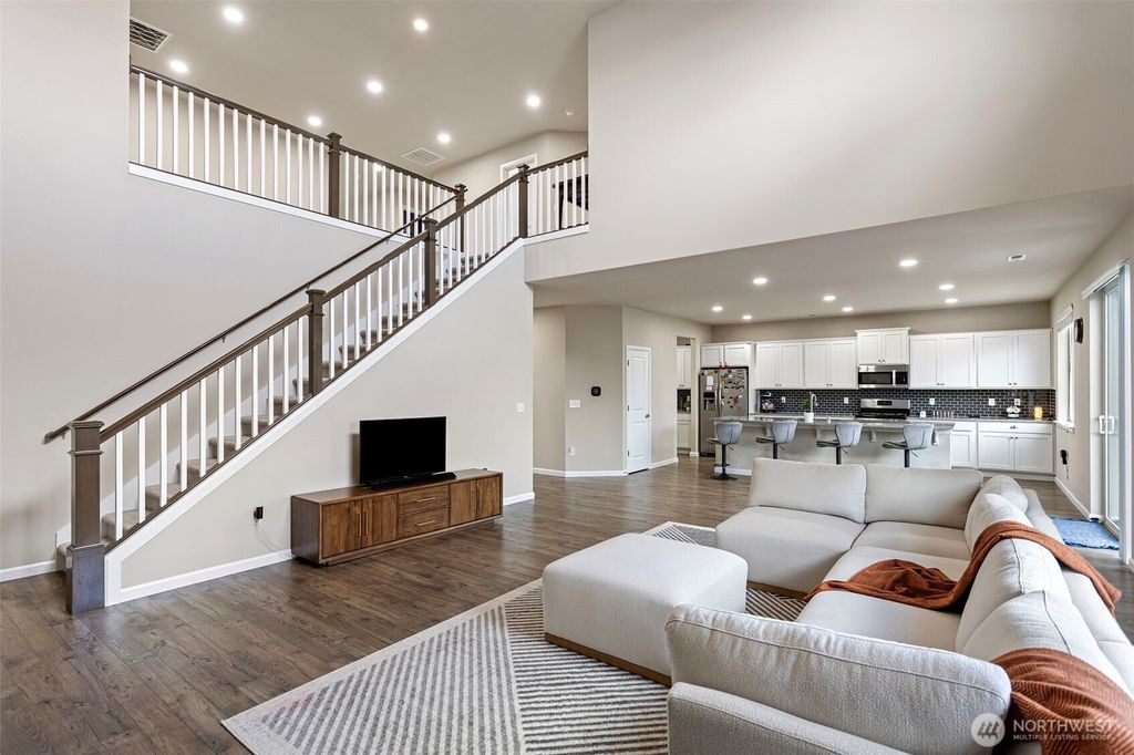 Photo of 18439 138th Street E, Bonney Lake, WA 98391 (MLS # 2508576)