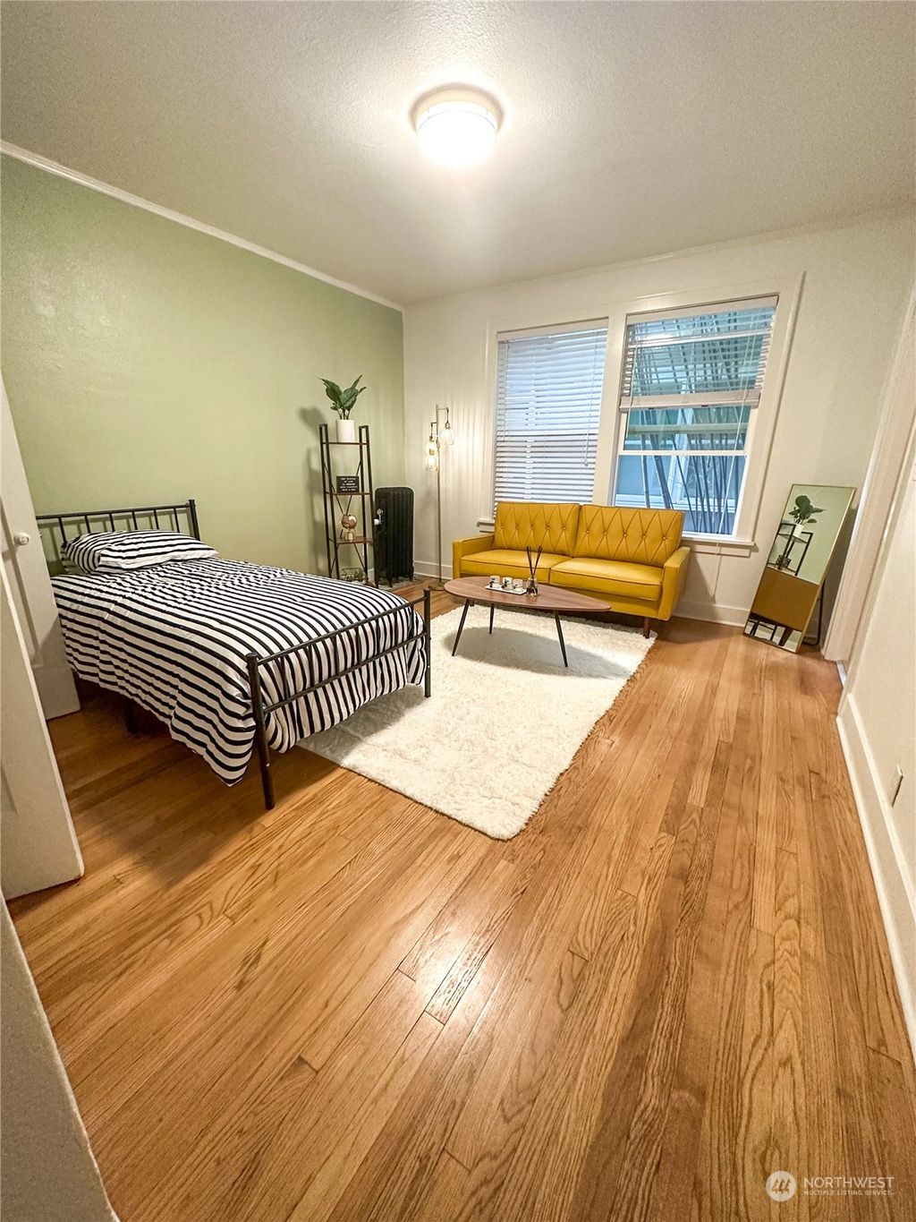 Photo of 905 NE 43rd Street #110, Seattle, WA 98105 (MLS # 2152649)