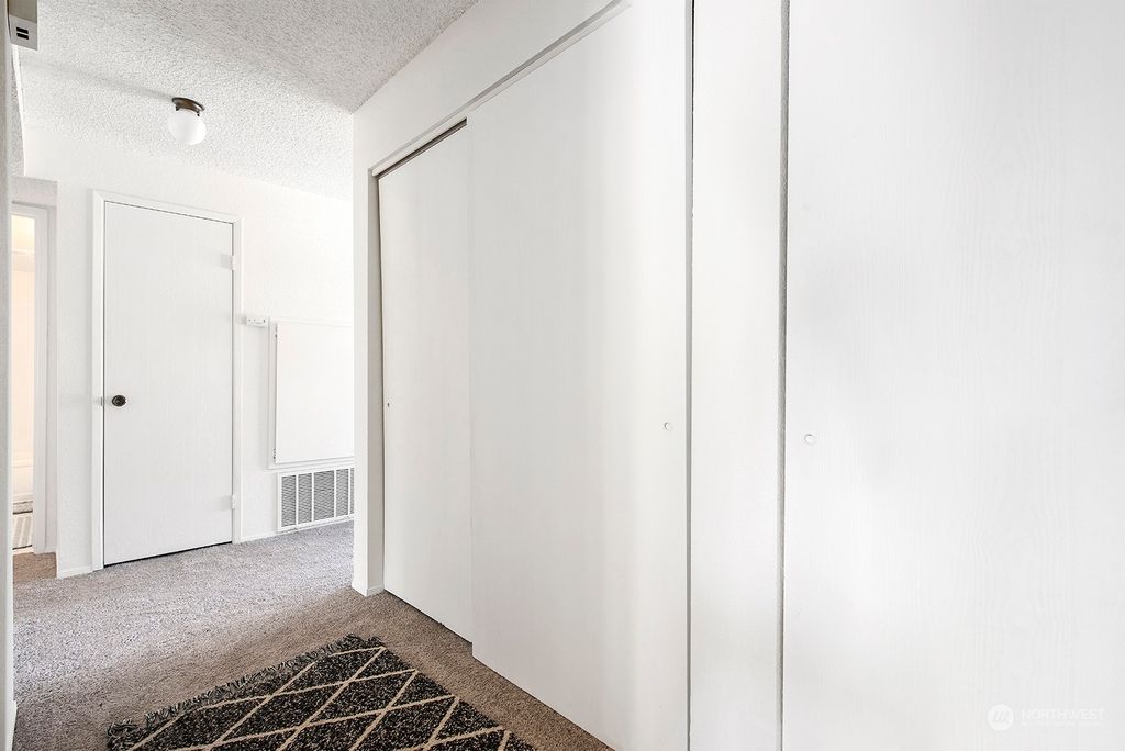 Photo of 3523 S 160th Street #C4, SeaTac, WA 98188 (MLS # 2047793)