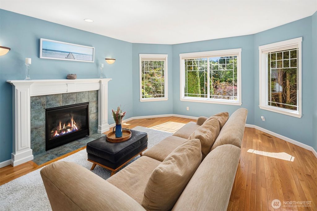 Photo of 406 N 178th Lane, Shoreline, WA 98133 (MLS # 2505090)