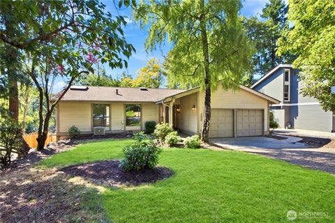 Photo of 13945 SE 60th Street, Bellevue, WA 98006 (MLS # 2578819)