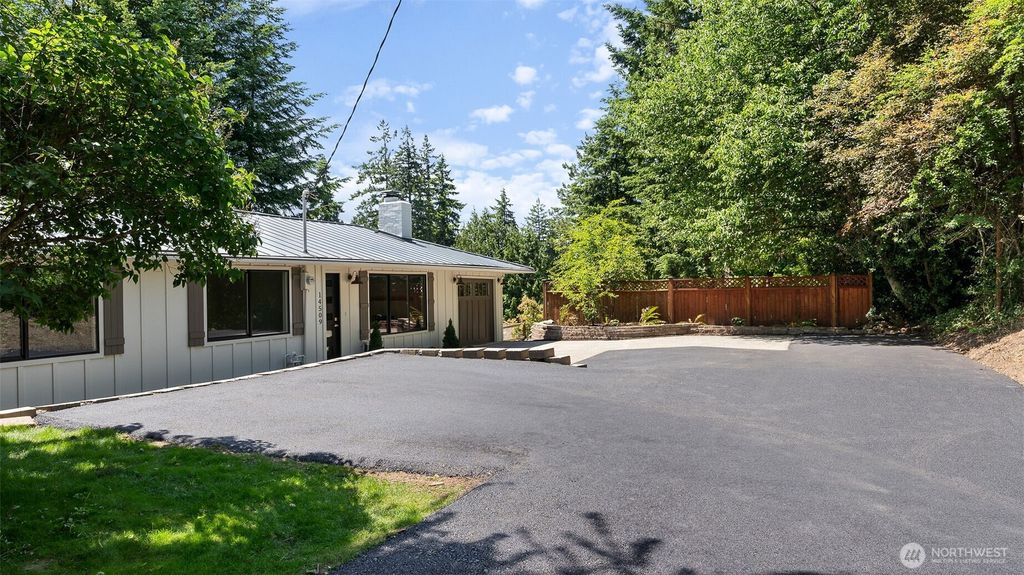 Photo of 14509 SE 41st Lane, Bellevue, WA 98006 (MLS # 2388164)