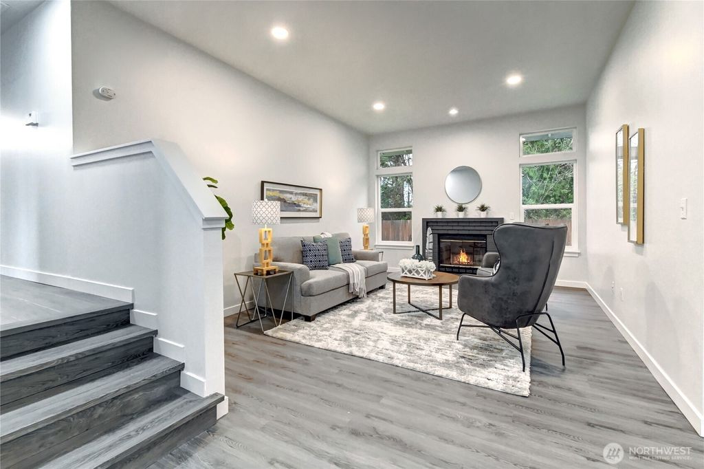 Photo of 8223 27th Place NE, Lake Stevens, WA 98258 (MLS # 2508299)