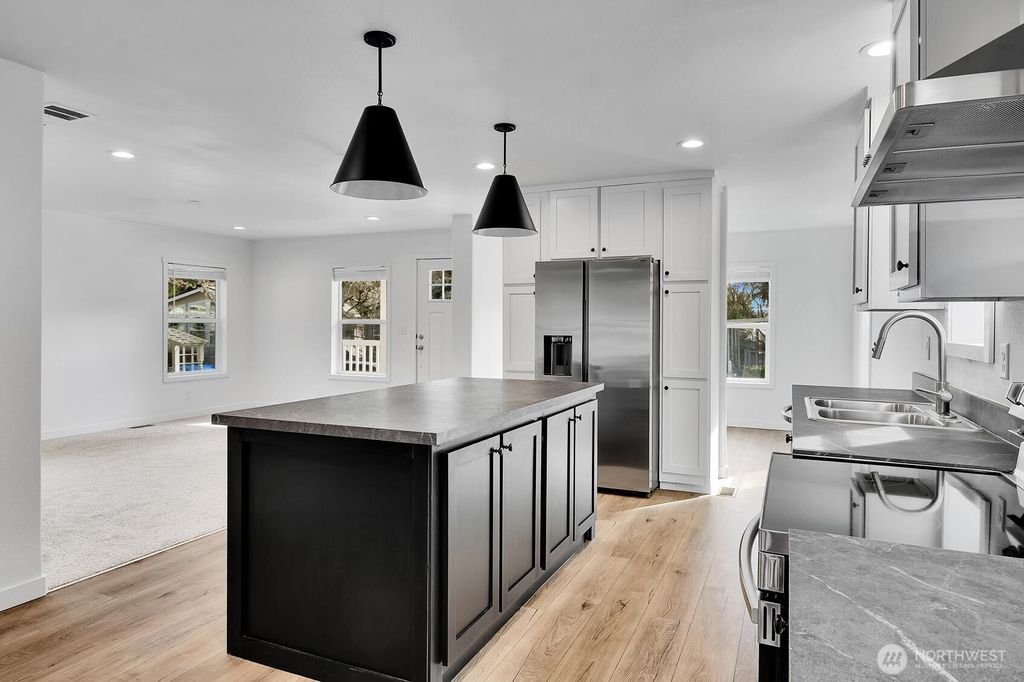 Photo of 18425 NE 95th Street #218, Redmond, WA 98052 (MLS # 2489982)