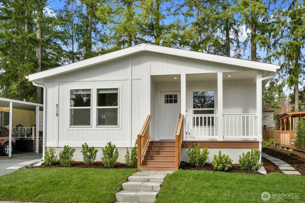 Photo of 18425 NE 95th Street #218, Redmond, WA 98052 (MLS # 2489982)