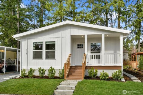 Photo of 18425 NE 95th Street #218, Redmond, WA 98052 (MLS # 2489982)