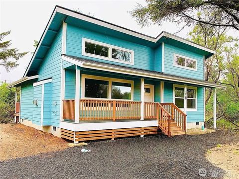 228 Queets Street SW, Ocean Shores, WA 98569 - MLS#: 2333417