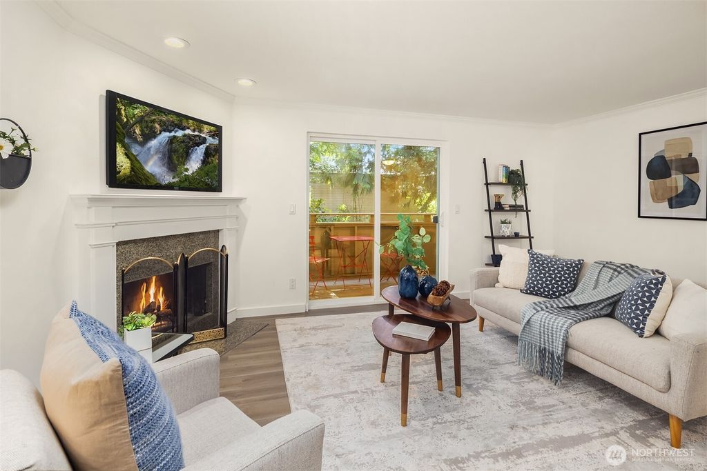 Photo of 12009 100th Avenue NE #1, Kirkland, WA 98034 (MLS # 2408056)