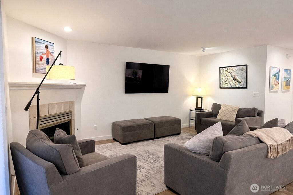 Photo of 100 Lake Chelan Shores Drive #19-2, Chelan, WA 98816 (MLS # 2470555)