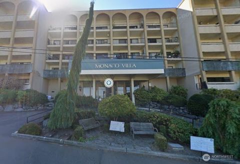 Photo of 2929 76th Avenue SE #208A, Mercer Island, WA 98040 (MLS # 2496595)