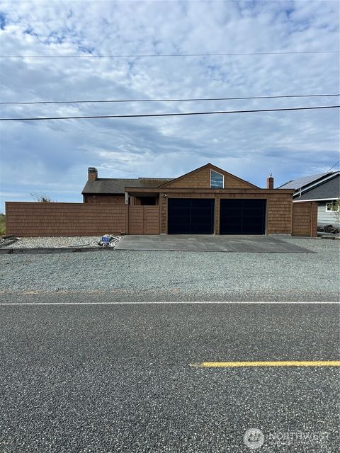 Photo of 177 Keystone Avenue, Coupeville, WA 98239 (MLS # 2533018)
