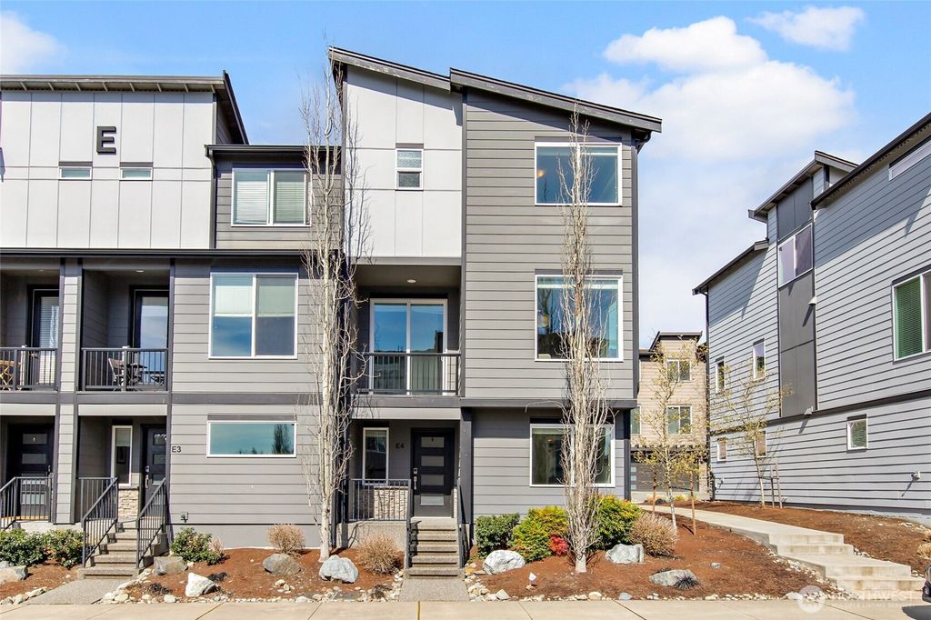 Photo of 14913 48th Avenue W #E-4, Edmonds, WA 98026 (MLS # 2349444)