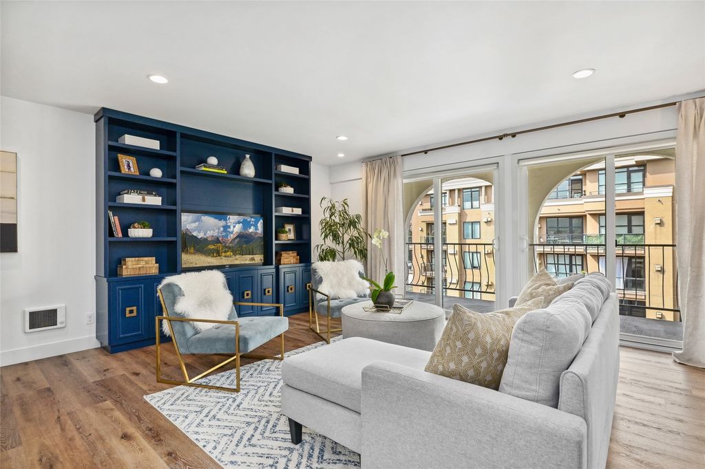 Photo of 10129 Main Street #405, Bellevue, WA 98004 (MLS # 2358592)