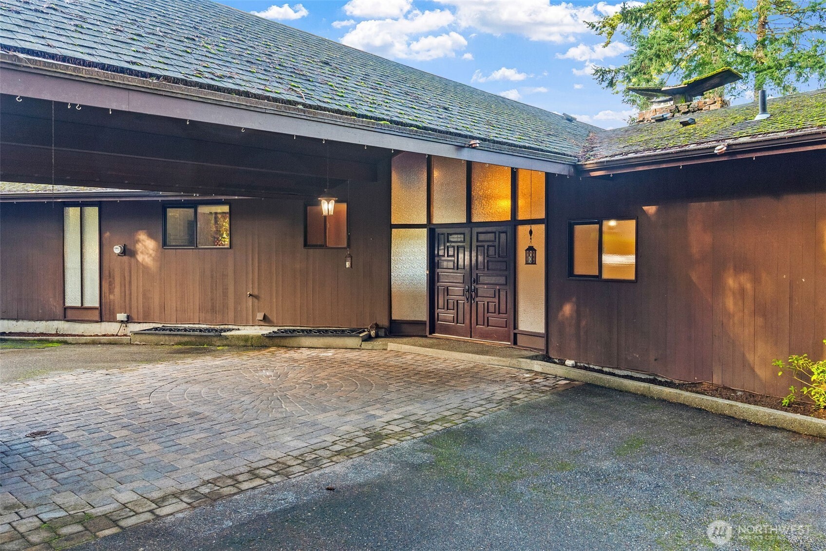 1970 Cambridge Lane SW