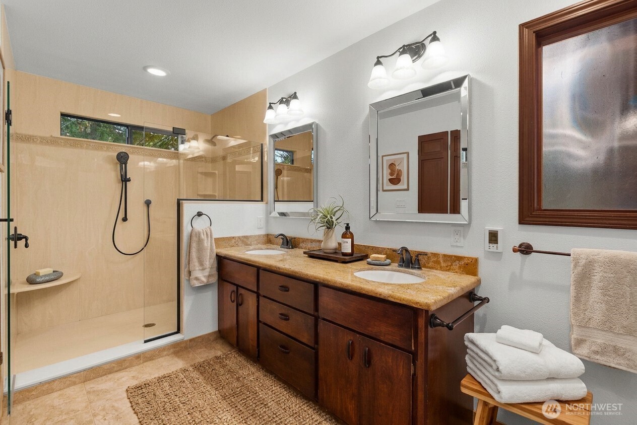 1970 Cambridge Lane SW