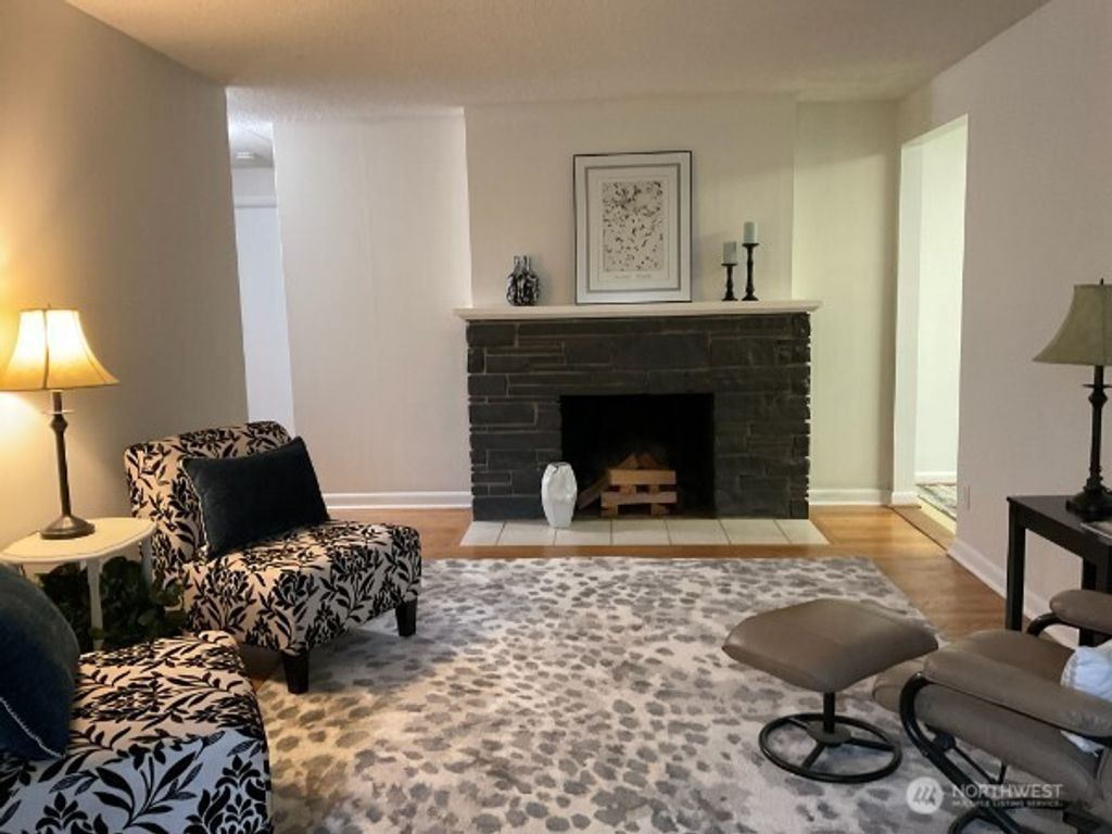 Photo of 4803 SW Alaska Street, Seattle, WA 98116 (MLS # 2507385)