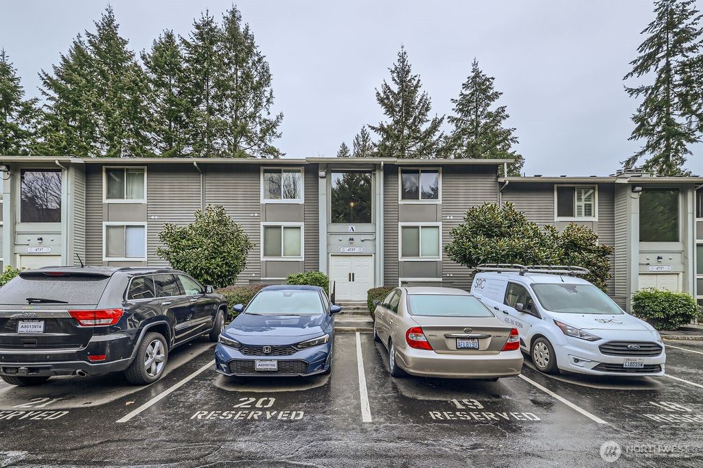 Photo of 4737 W Lake Sammamish Parkway SE #A303, Issaquah, WA 98027 (MLS # 2332389)