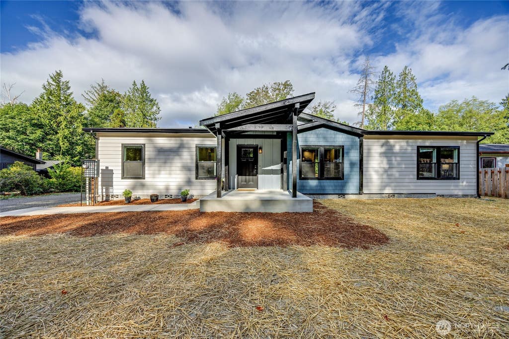 Photo of 21351 Howard Avenue, Kingston, WA 98346 (MLS # 2558503)
