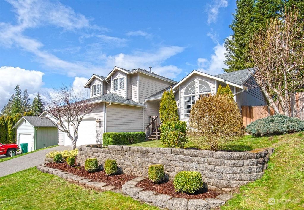 Photo of 121 Tompkins Place, Granite Falls, WA 98252 (MLS # 2052278)
