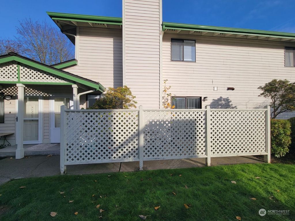 Photo of 1533 201st Place SE #13B, Bothell, WA 98012 (MLS # 2311022)