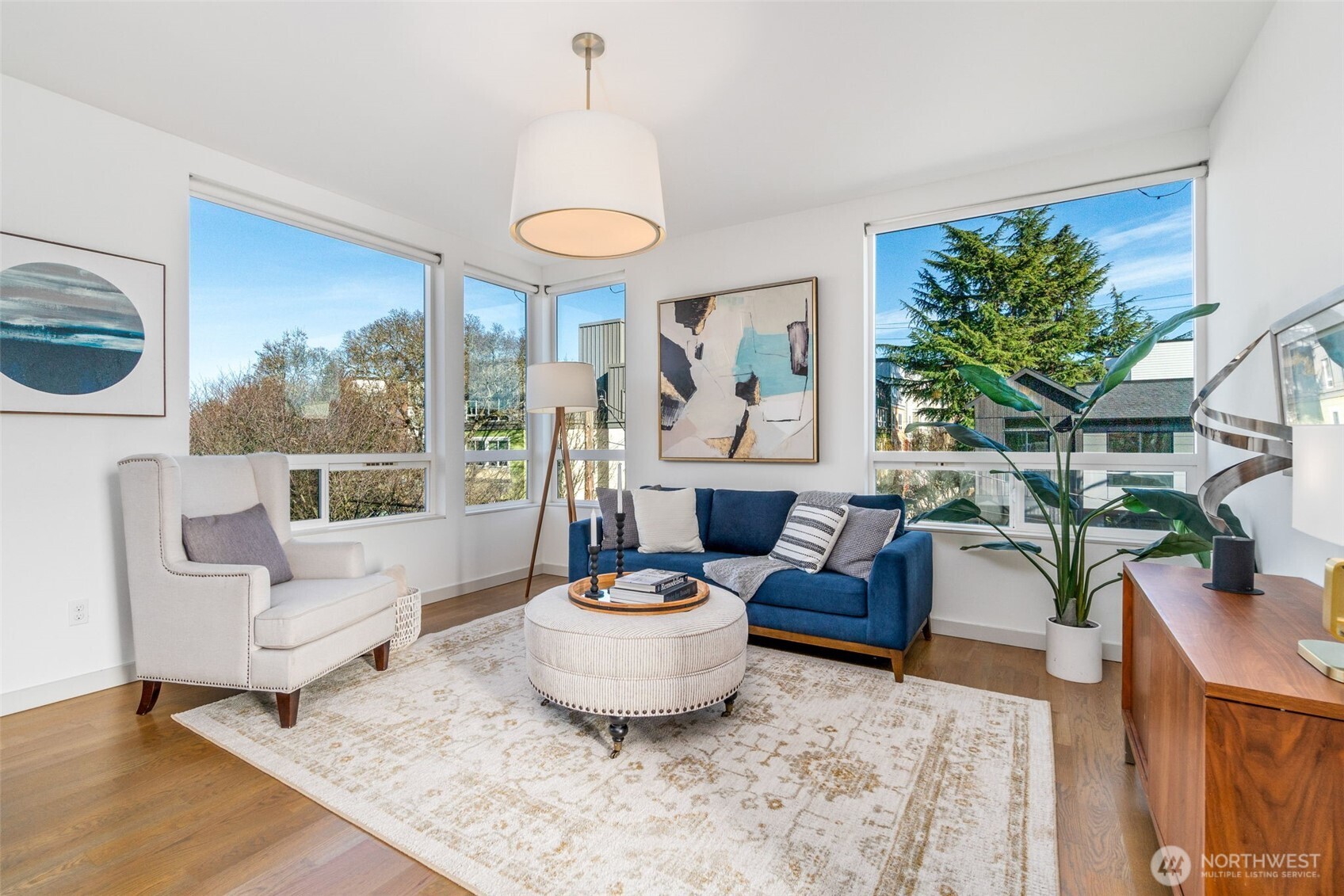 4459 Midvale Avenue N