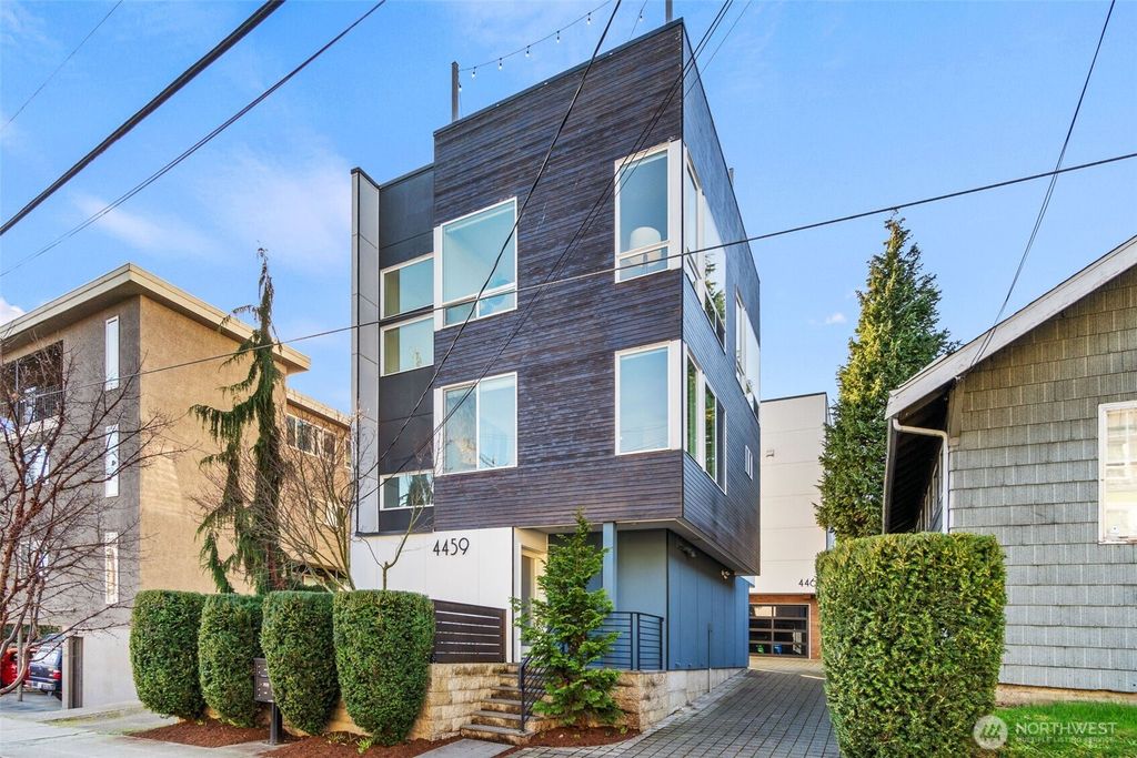 Photo of 4459 Midvale Avenue N, Seattle, WA 98103 (MLS # 2479628)