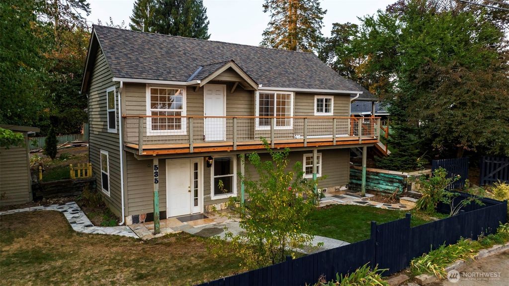 Photo of 535 Terrace Street, Monroe, WA 98272 (MLS # 2429513)