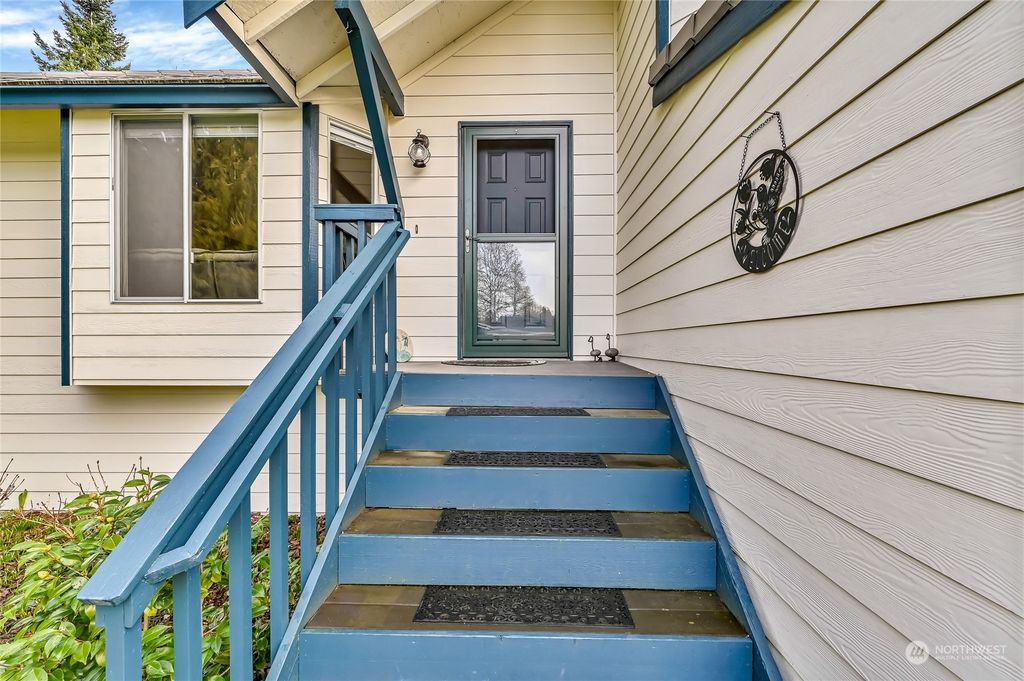 Photo of 15331 174th Avenue SE, Monroe, WA 98272 (MLS # 2202300)