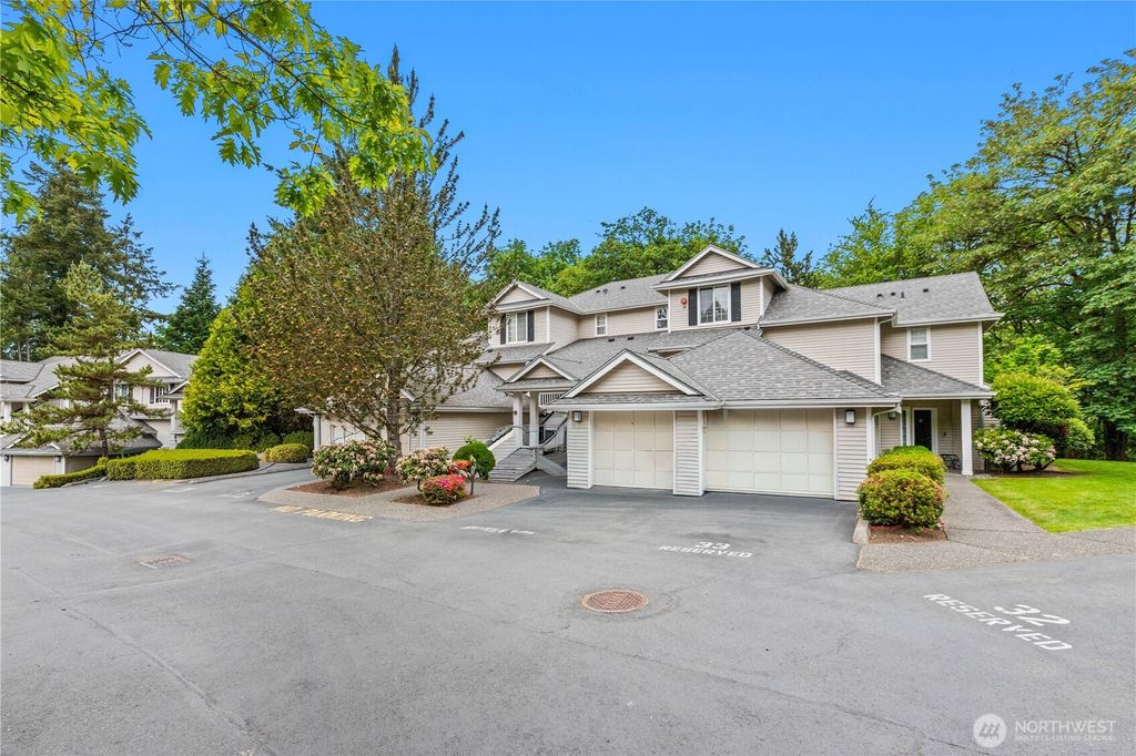 Photo of 12118 NE 171st Place #E203, Bothell, WA 98011 (MLS # 2525715)