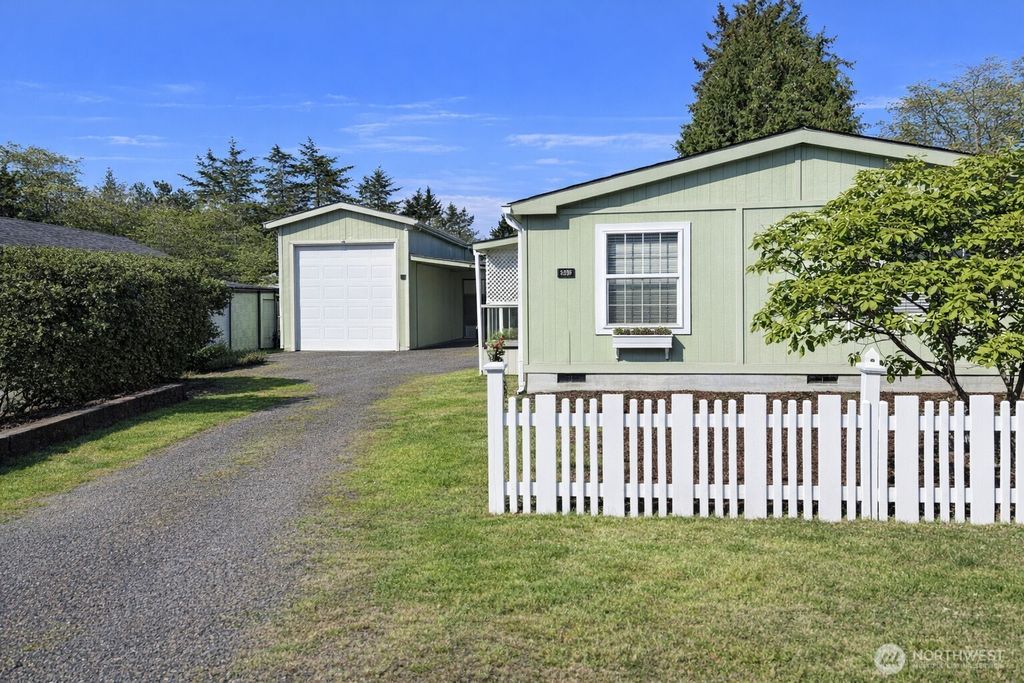 Photo of 759 Park Avenue NE, Ocean Shores, WA 98569 (MLS # 2509854)