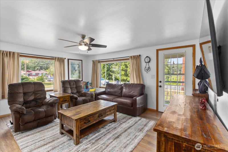 22832 State Route 9