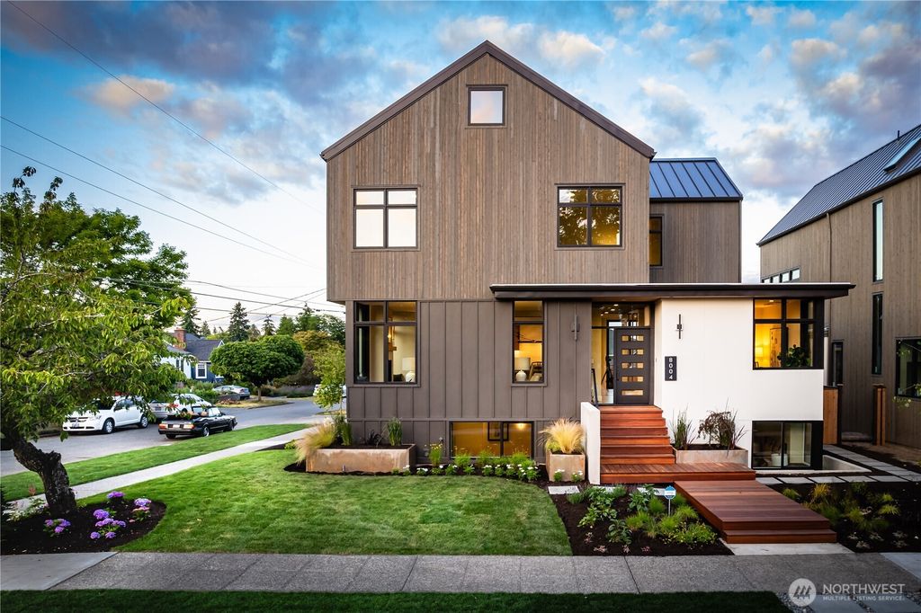 Photo of 8004 39th Avenue SW, Seattle, WA 98136 (MLS # 2384936)