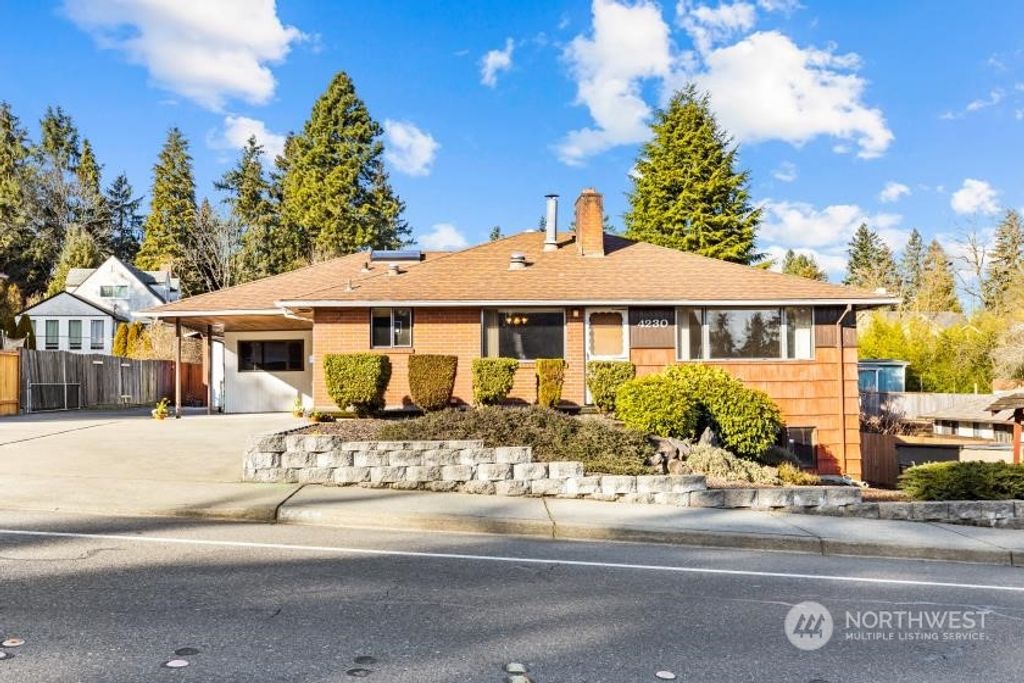 Photo of 4230 S 170th Street, SeaTac, WA 98188 (MLS # 2036033)