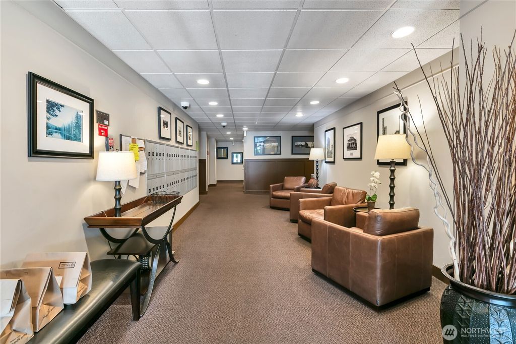 Photo of 909 N I Street #205, Tacoma, WA 98403 (MLS # 2490070)