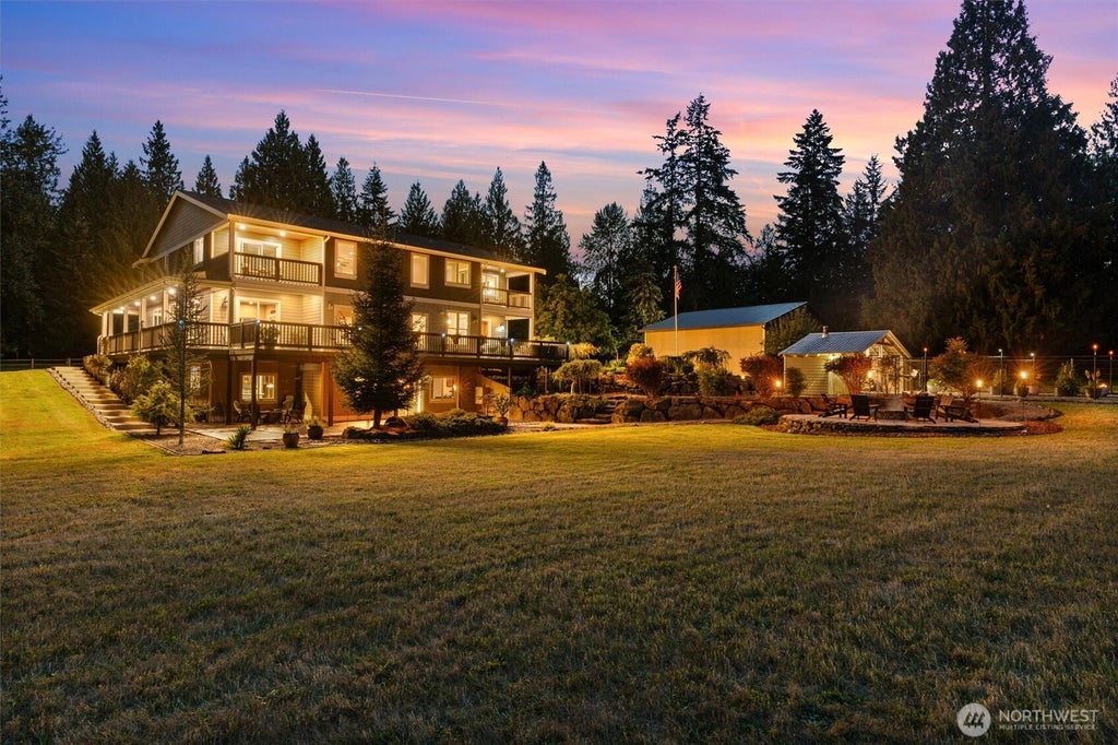 Photo of 34625 172nd Avenue SE, Auburn, WA 98092 (MLS # 2588758)
