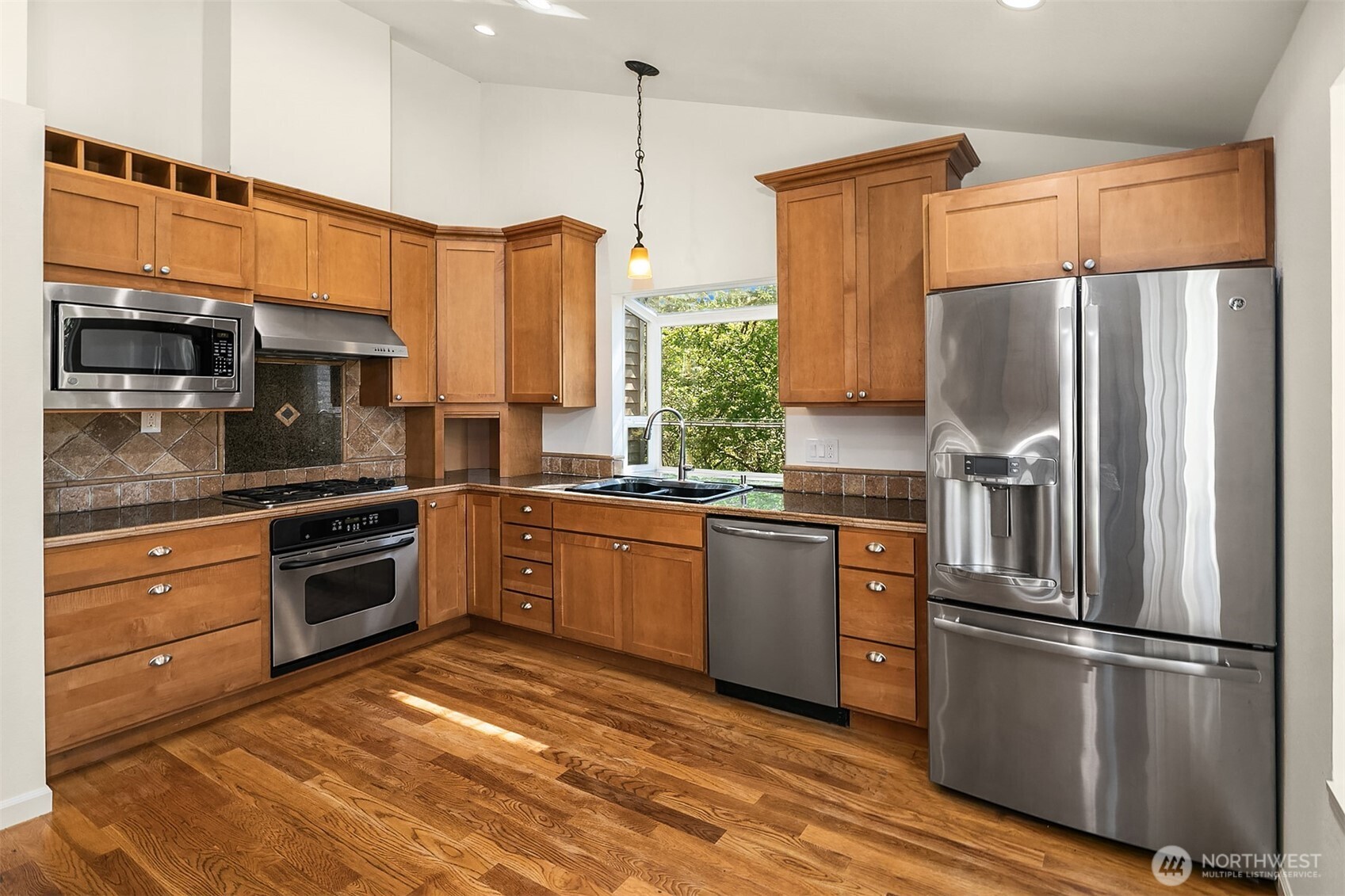 14236 95th Avenue NE