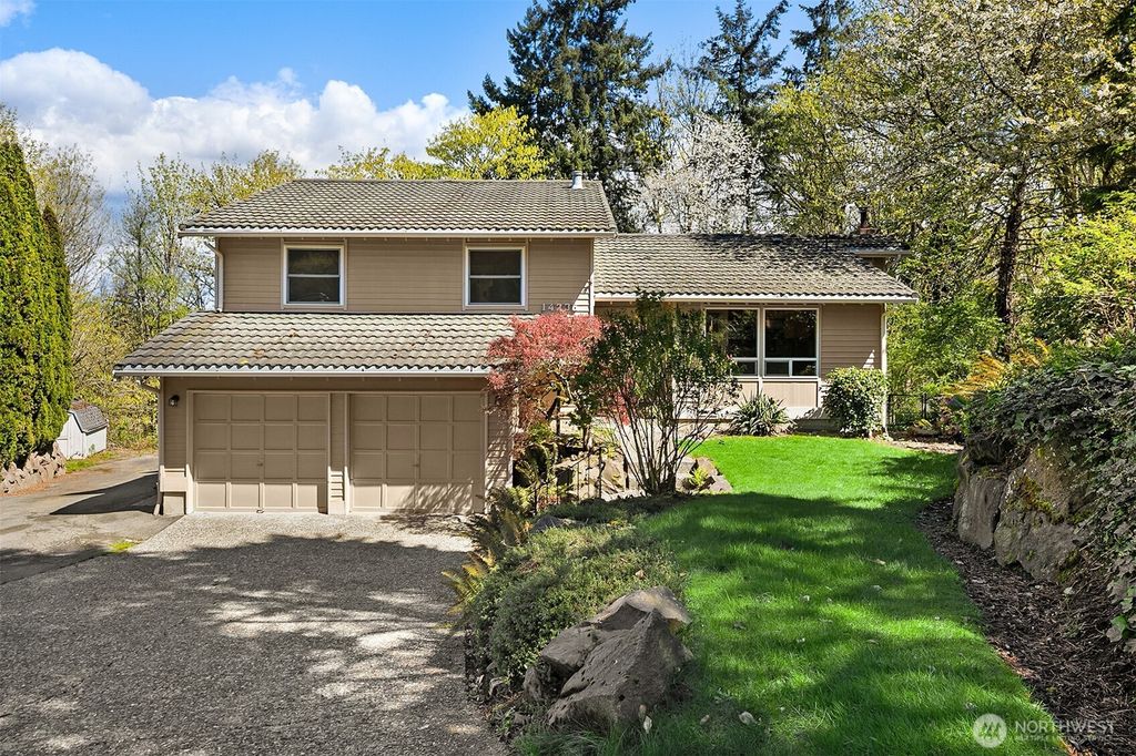 Photo of 14236 95th Avenue NE, Kirkland, WA 98034 (MLS # 2507662)