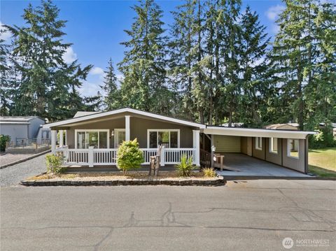 Photo of 10002 191st Street E, Puyallup, WA 98375 (MLS # 2533149)