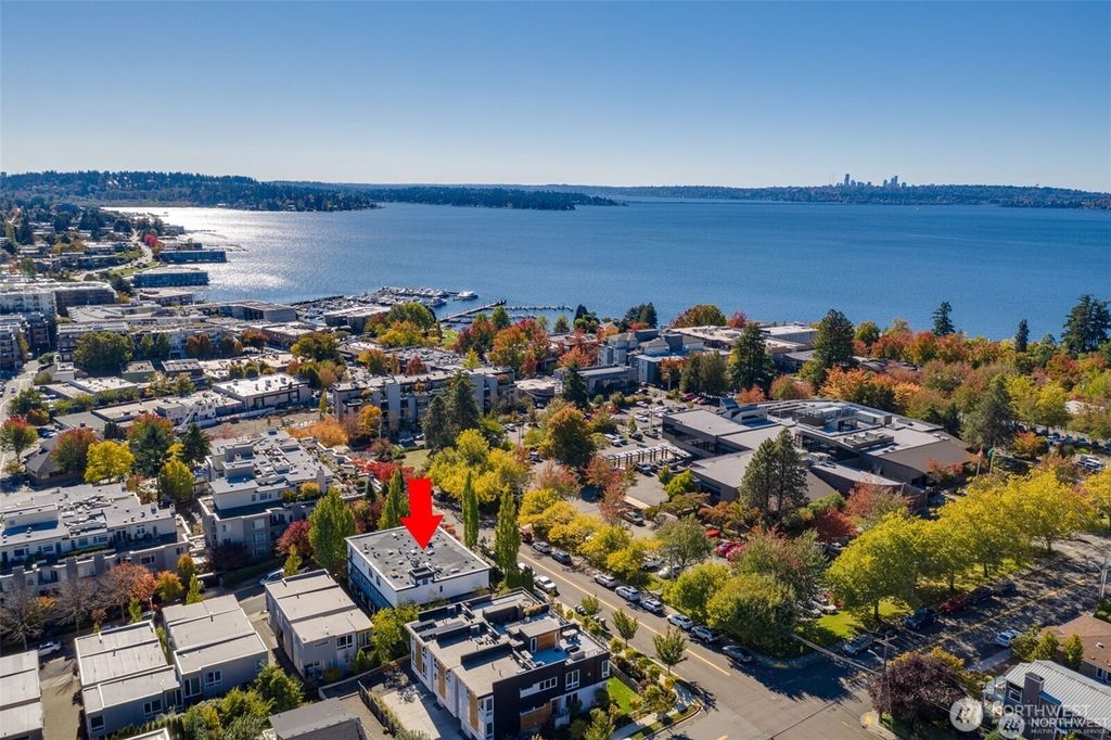 Photo of 410 2nd Street #A, Kirkland, WA 98033 (MLS # 2489122)