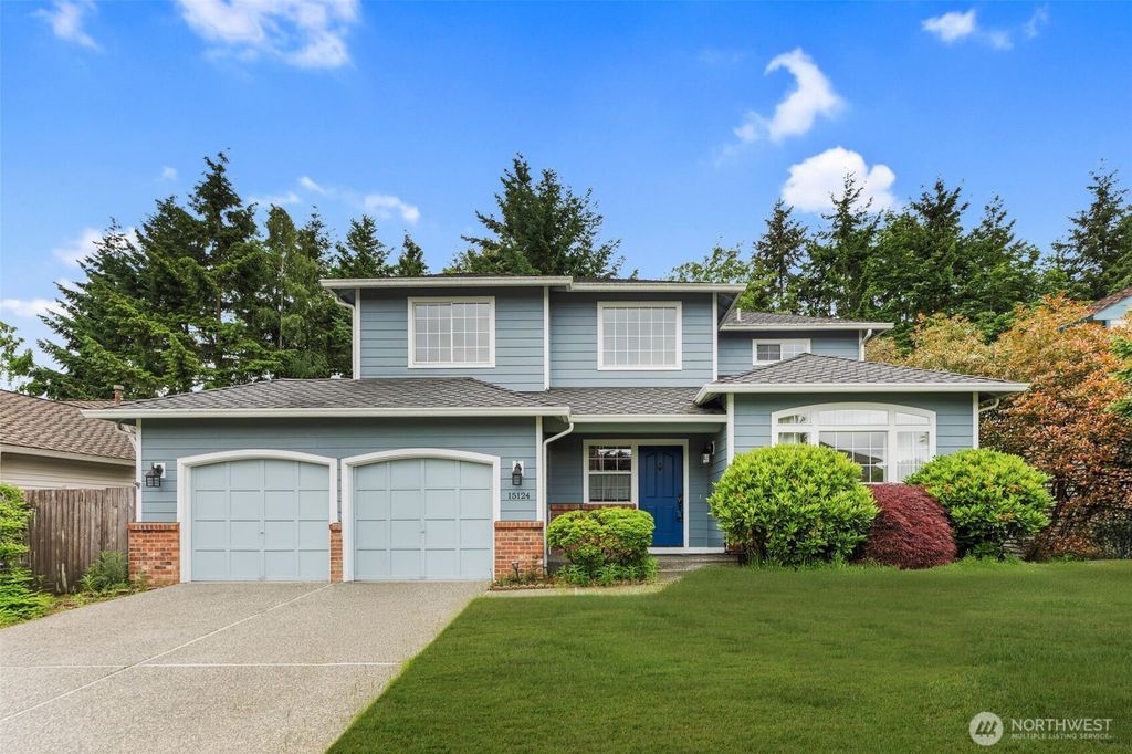 Photo of 15124 55th Drive SE, Everett, WA 98208 (MLS # 2389076)