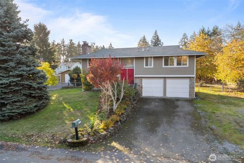 Photo of 15722 16th Avenue Ct E, Tacoma, WA 98445 (MLS # 2454225)
