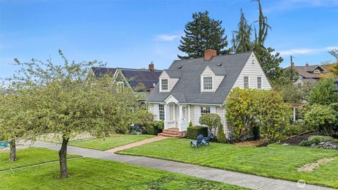 Photo of 2523 N Starr Street, Tacoma, WA 98403 (MLS # 2439519)