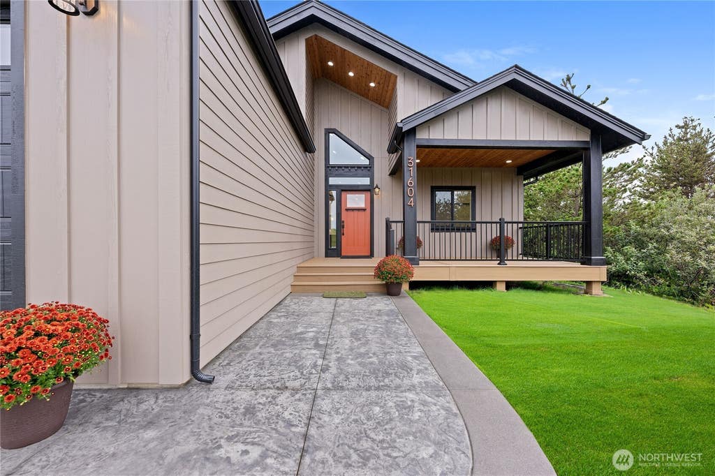 Photo of 31604 G Street, Ocean Park, WA 98640 (MLS # 2571483)