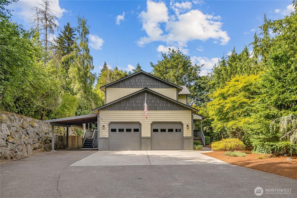 Photo of 12721 130th Street Ct E, Puyallup, WA 98374 (MLS # 2555070)