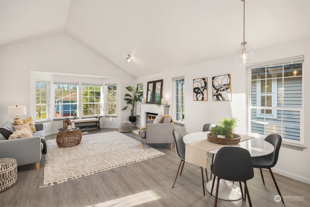 Photo of 7500 39th Avenue NE, Seattle, WA 98115 (MLS # 2331659)