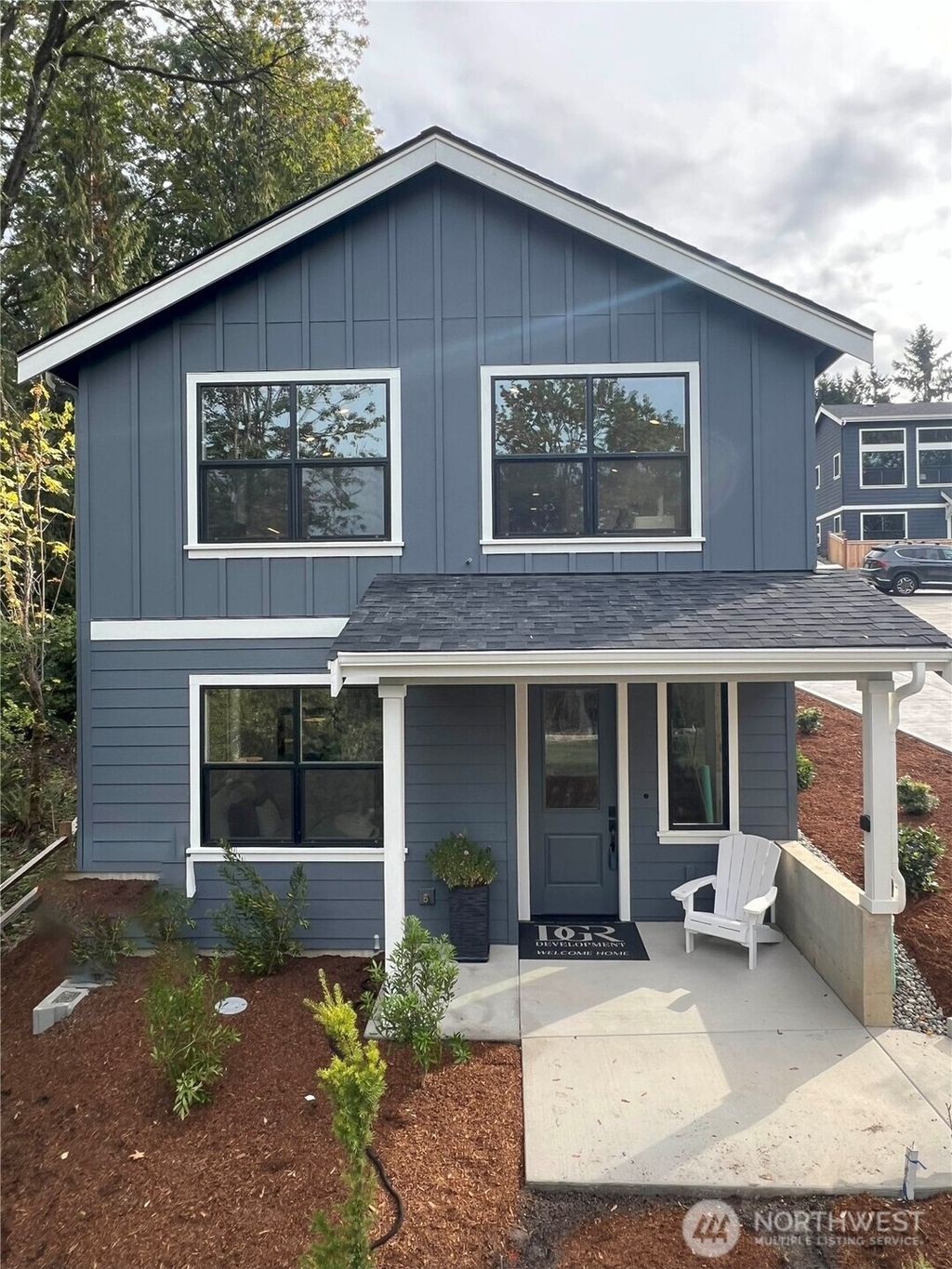 Photo of 426 20th Ave Ave, Kirkland, WA 98033 (MLS # 2434339)