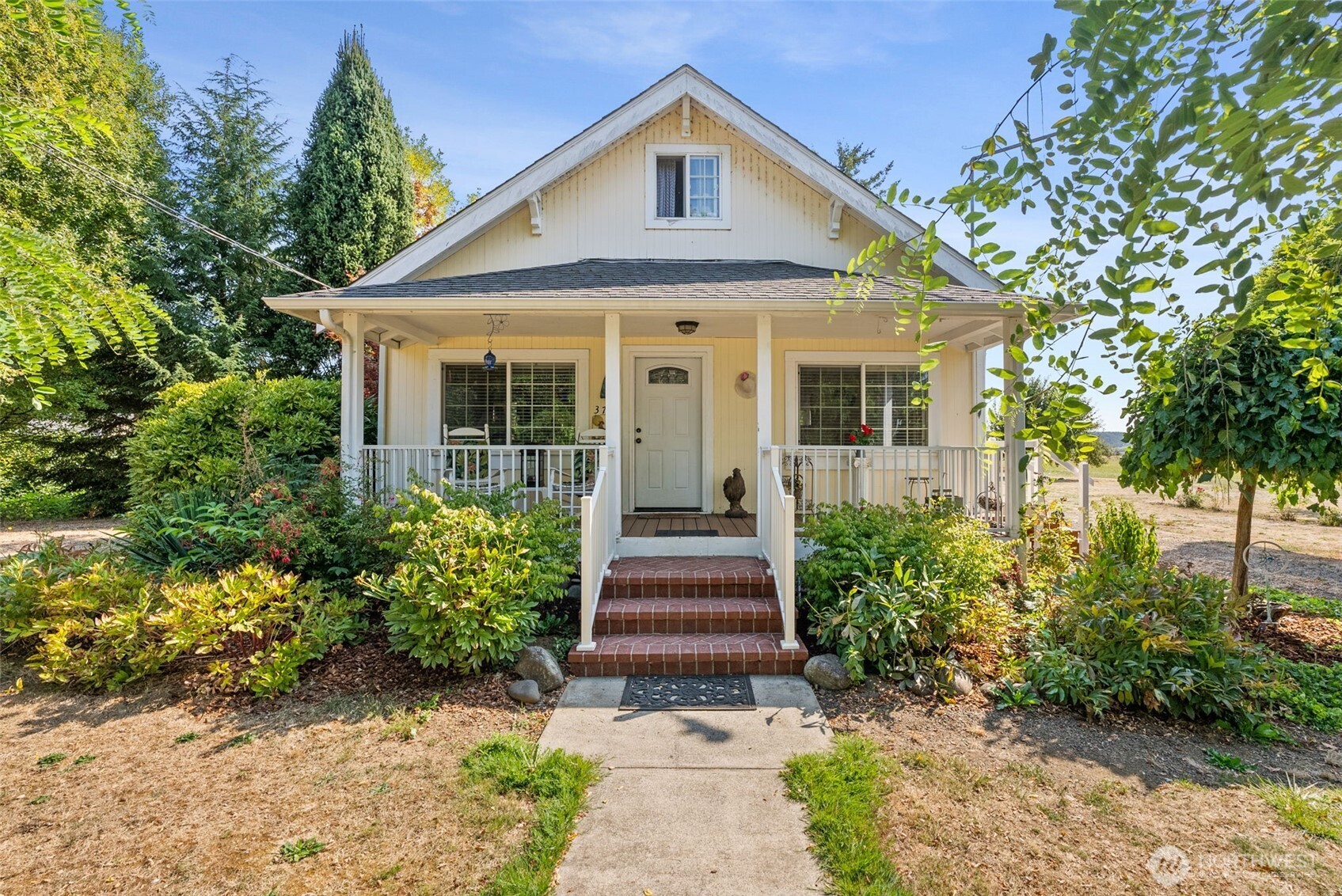379 Twin Oaks Road